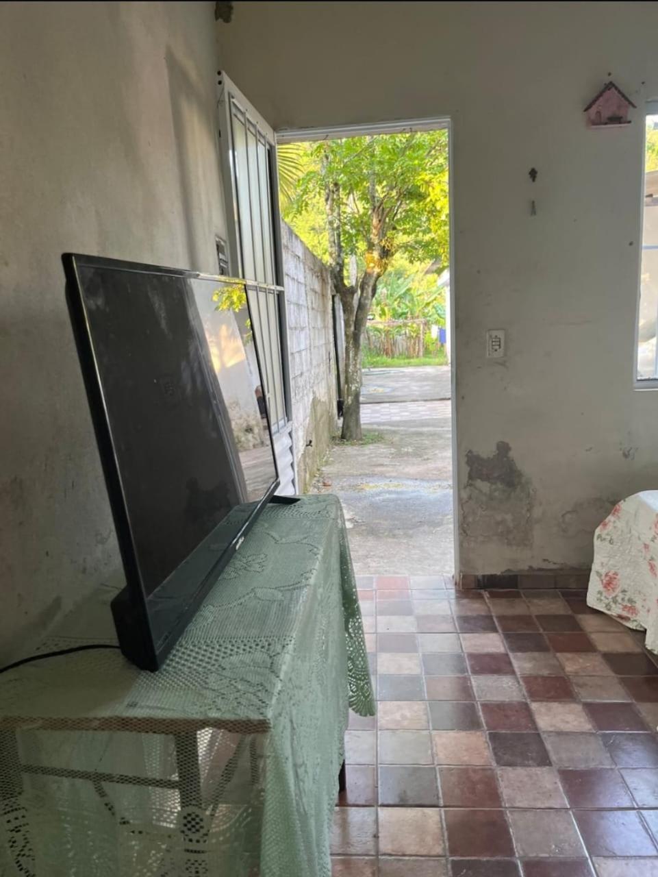 Chacara Completa Com Piscina ,2 Quartos, 20 Pessoas Itariri Exteriör bild